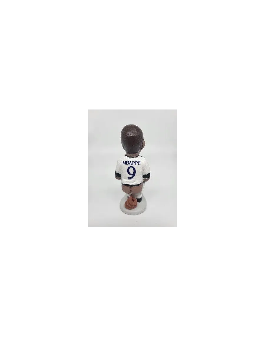 Compra tu Caganer de Kylian Mbappé - Calidad Artesanal y Tradicional