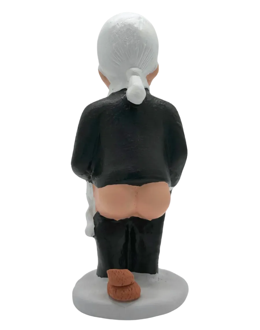 Karl Lagerfeld. Iconic silhouette with style