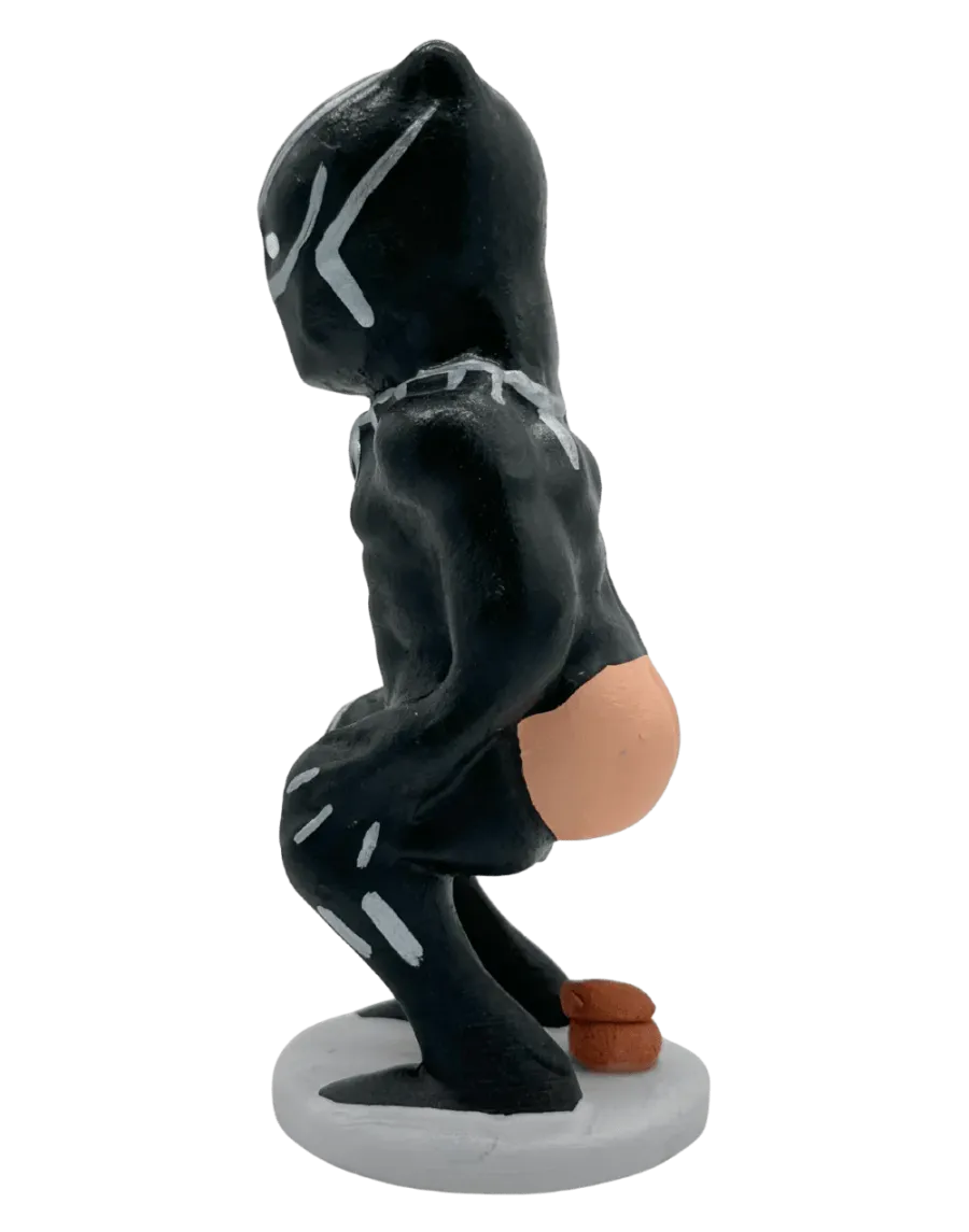 Black-Panther-Caganer. Holen Sie sich Ihren jetzt!